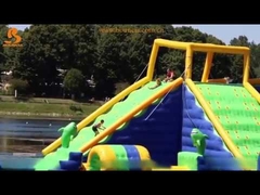 밀라노에 설치된 팽창식 수상 스포츠 테마파크 / 워터 스플래시 파크